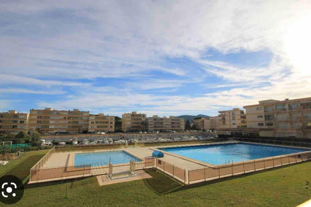 Marco Polo - Studio Neuf Avec Parking & Piscines Mandelieu Extérieur photo